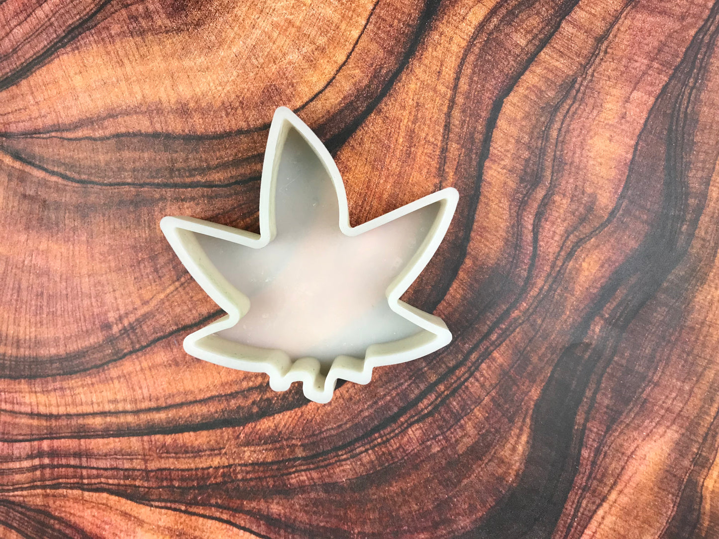 Green Leaf Freshie Mold (Non-SBA)