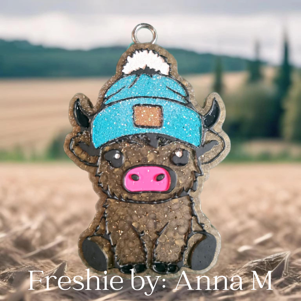 Highland Cow with Beanie Freshie Mold
