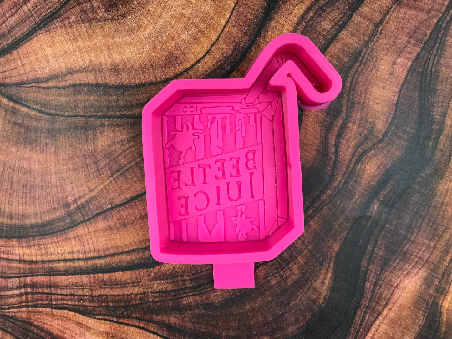 Beetle x3 Juicebox Freshie Mold