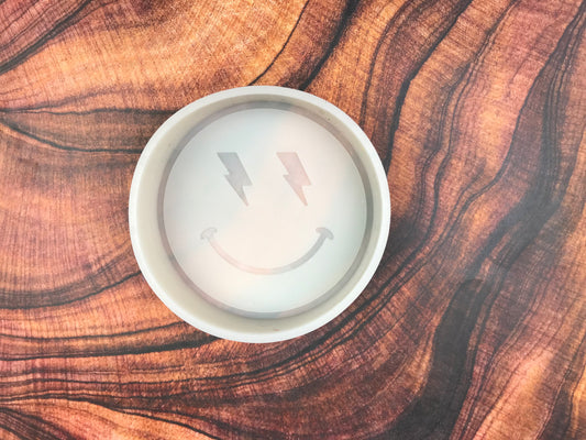 Smiley Face Lightning Bolt Eyes Freshie Mold (Non-SBA)
